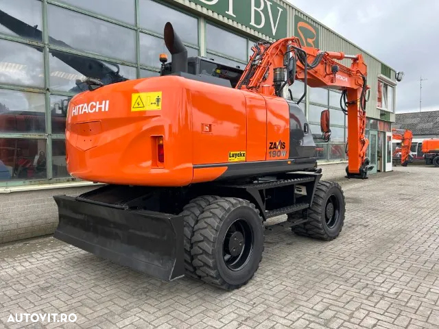 Hitachi ZX 190W-5B - 7