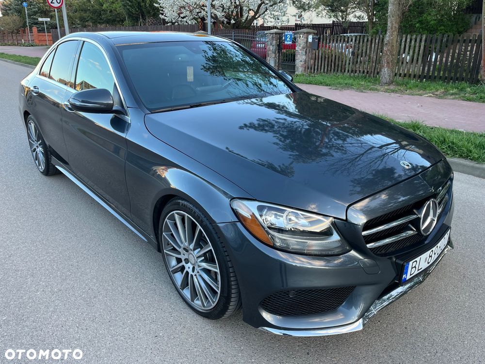 Mercedes-Benz Klasa C 300 7G-TRONIC AMG Line - 3