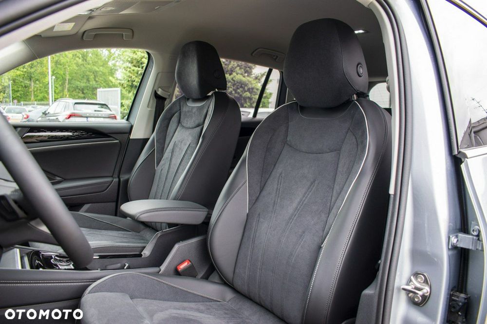 Volkswagen Tiguan - 12