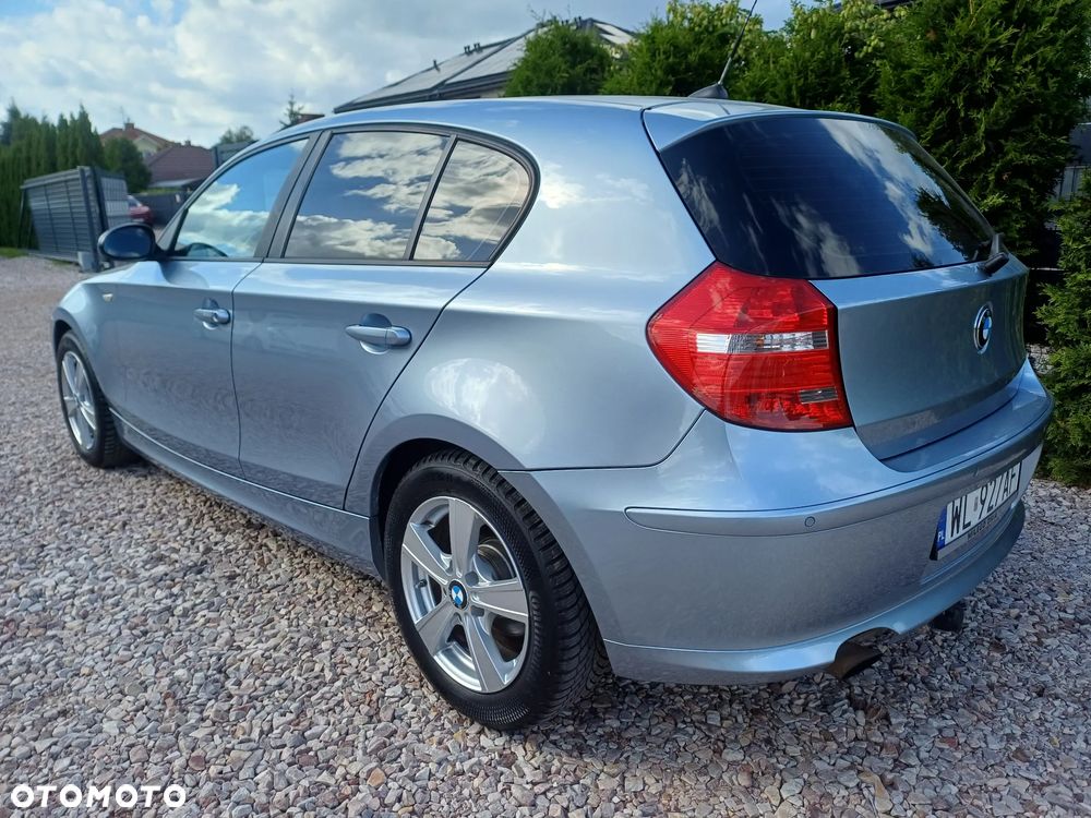 BMW Seria 1 116i - 28