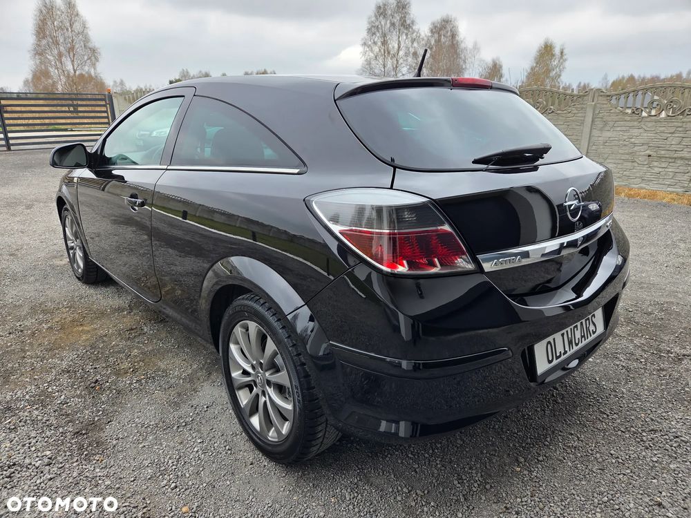 Opel Astra 1.6 Edition 111 Jahre - 12