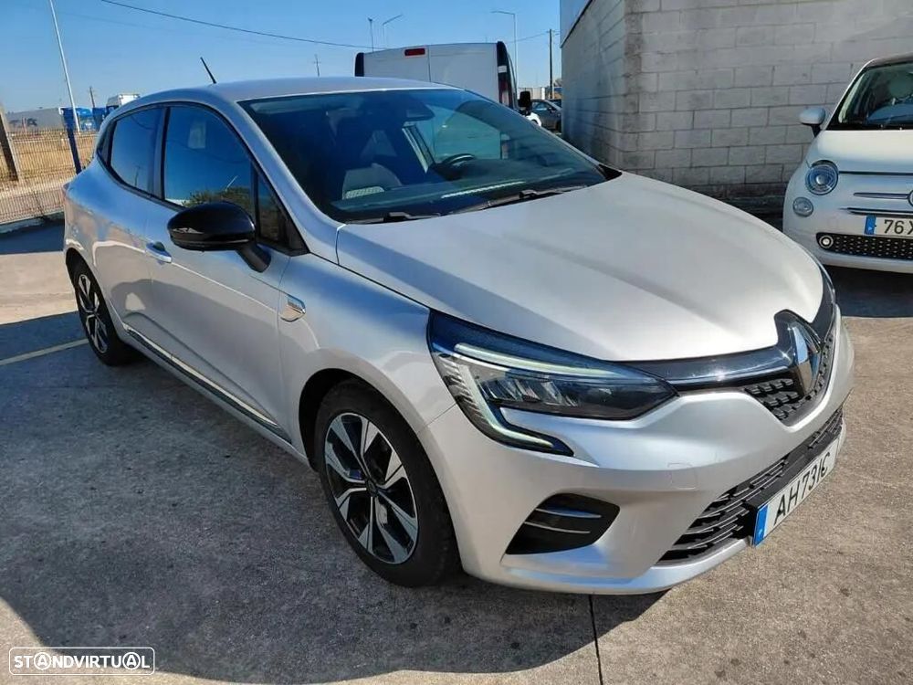 Renault Clio - 2