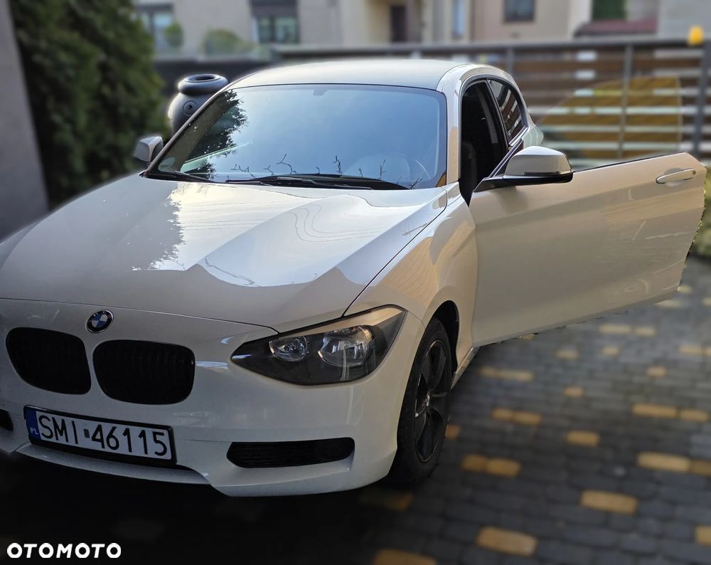 BMW Seria 1 114i - 10