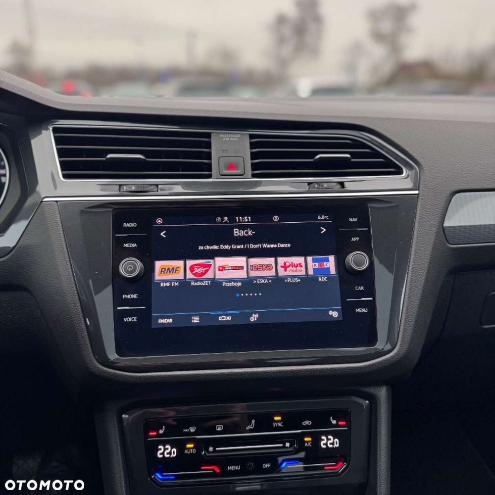 Volkswagen Tiguan - 36