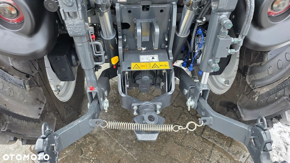 ANTONIO CARRARO TR 8900 TR 8900 silnik KUBOTA Obrotowy Fotel ! Skrzynia bezstopniowa TONY - 12