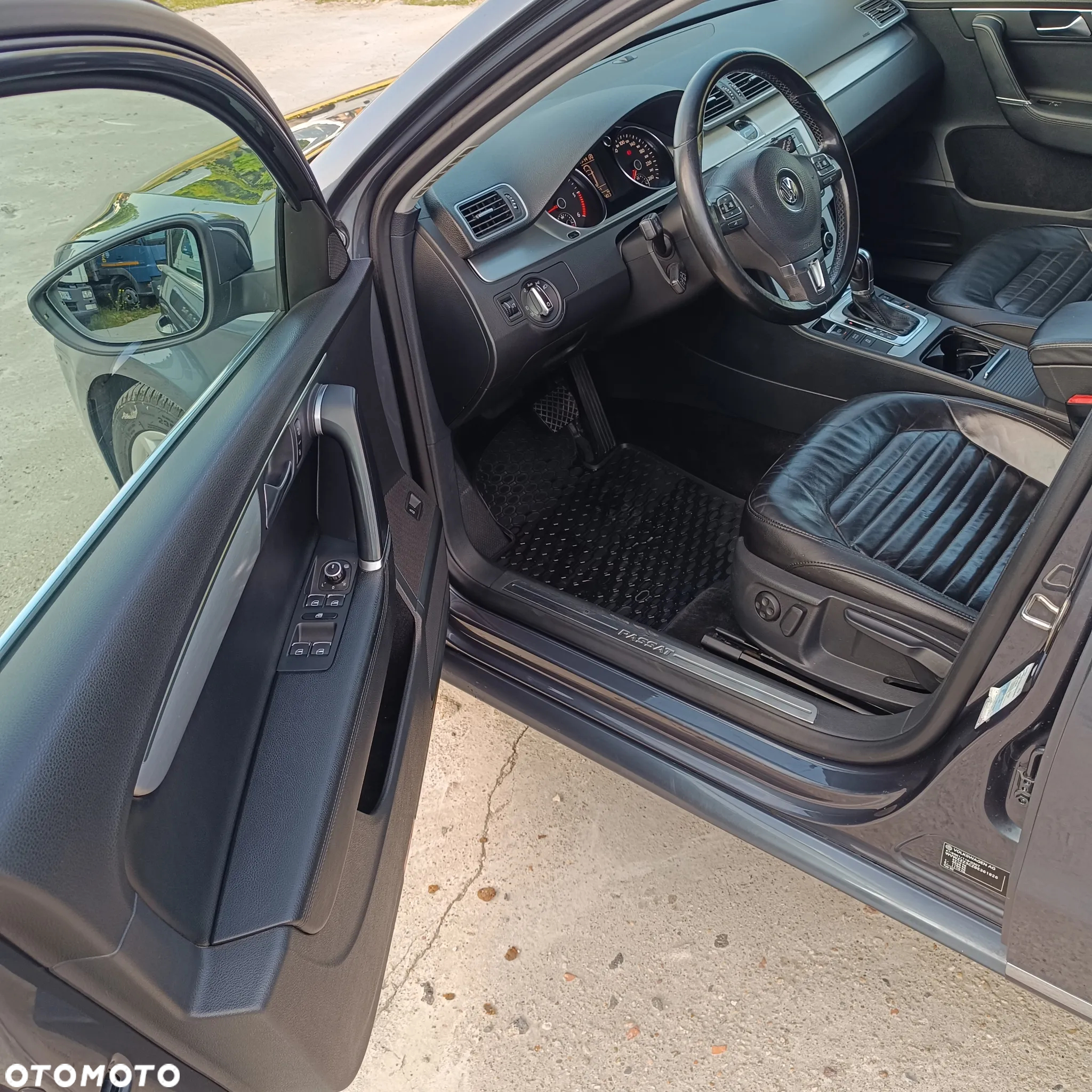 Volkswagen Passat 2.0 TDI Comfortline DSG - 7