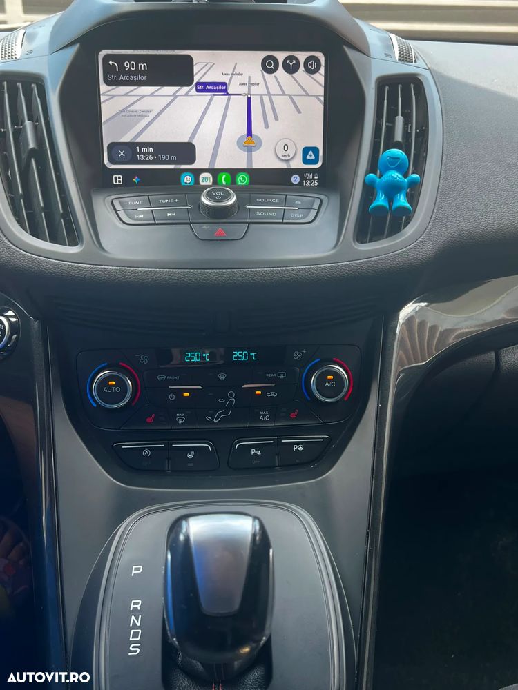 Ford Kuga - 6