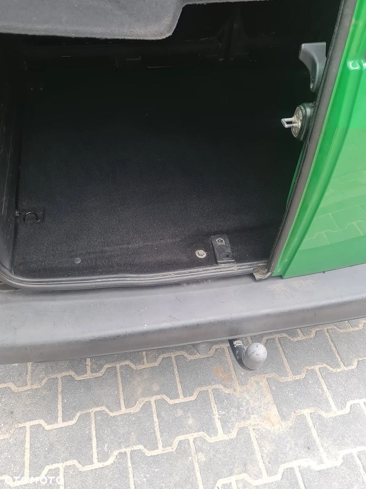 Peugeot Partner 1.6 HDi Active - 9