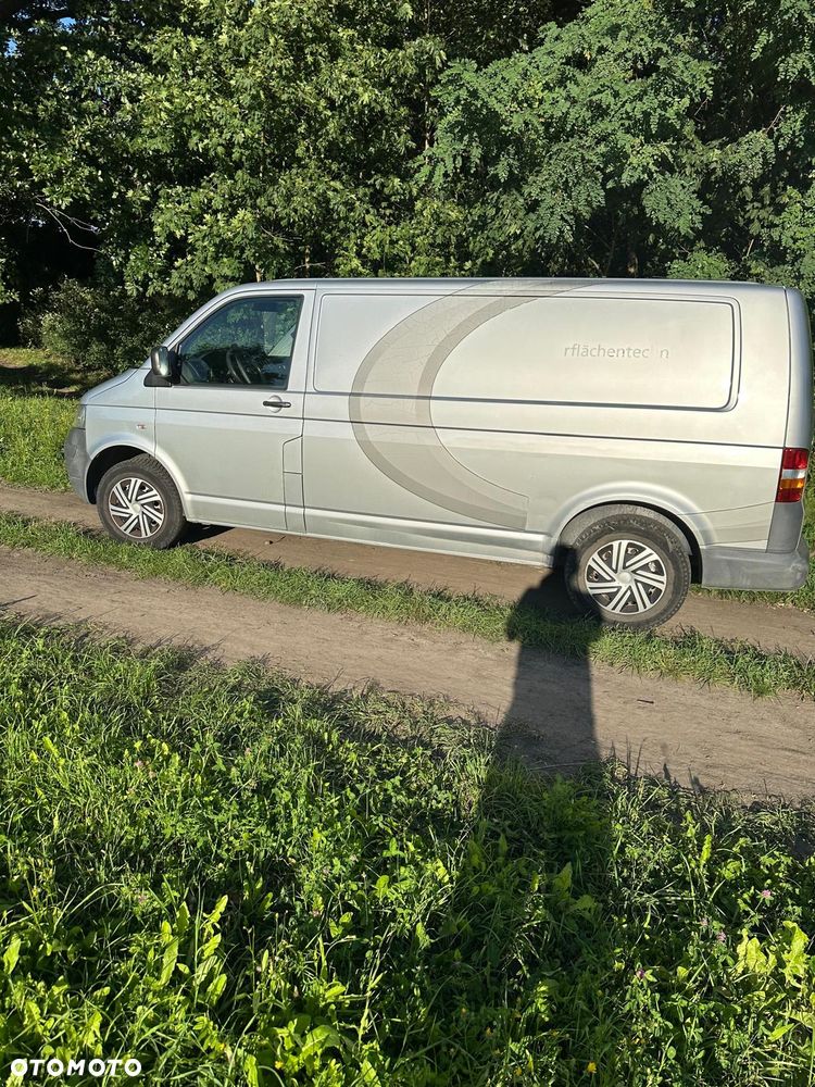 Volkswagen Transporter T5 L2H1 Long - 2