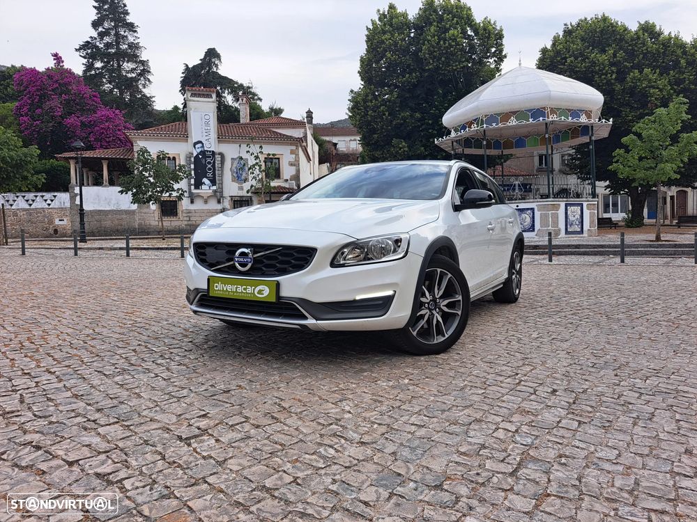 Volvo V60 Cross Country D4 Momentum - 5