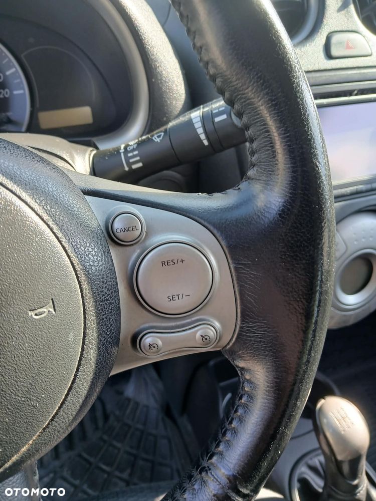 Nissan Micra 1.2 30 Jahre Edition - 12