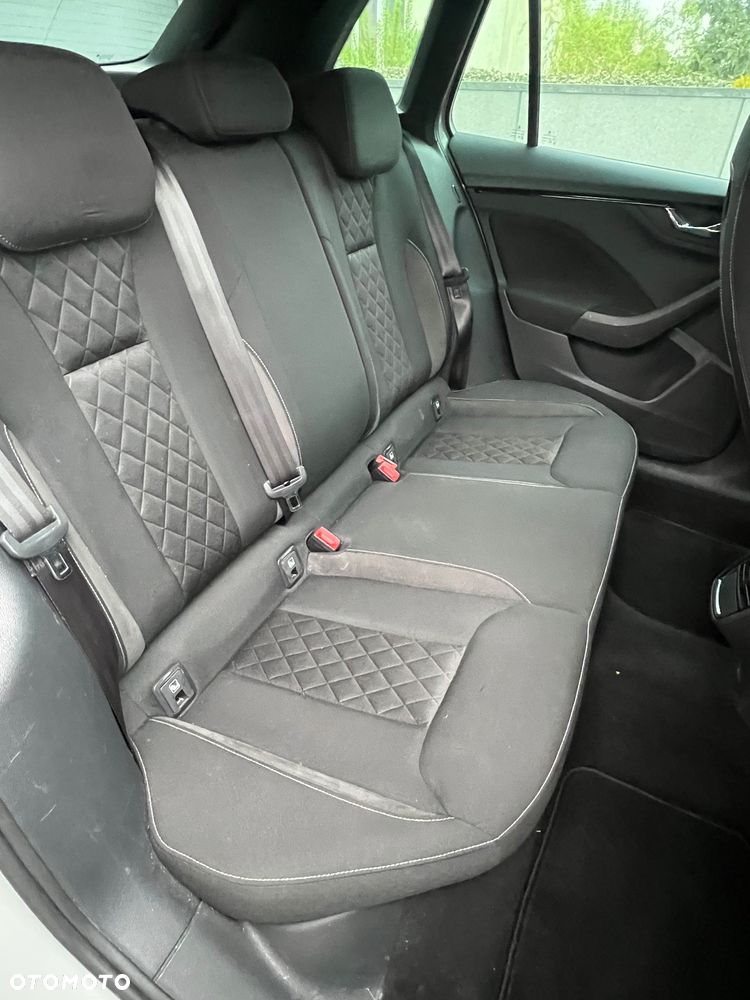 Skoda Kamiq 1.0 TSI Monte Carlo - 23