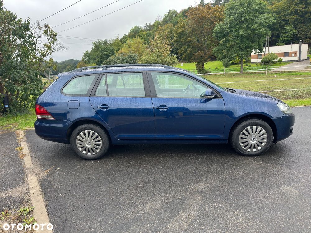 Volkswagen Golf 1.6 TDI DPF BlueMotion Technology DSG Trendline - 4