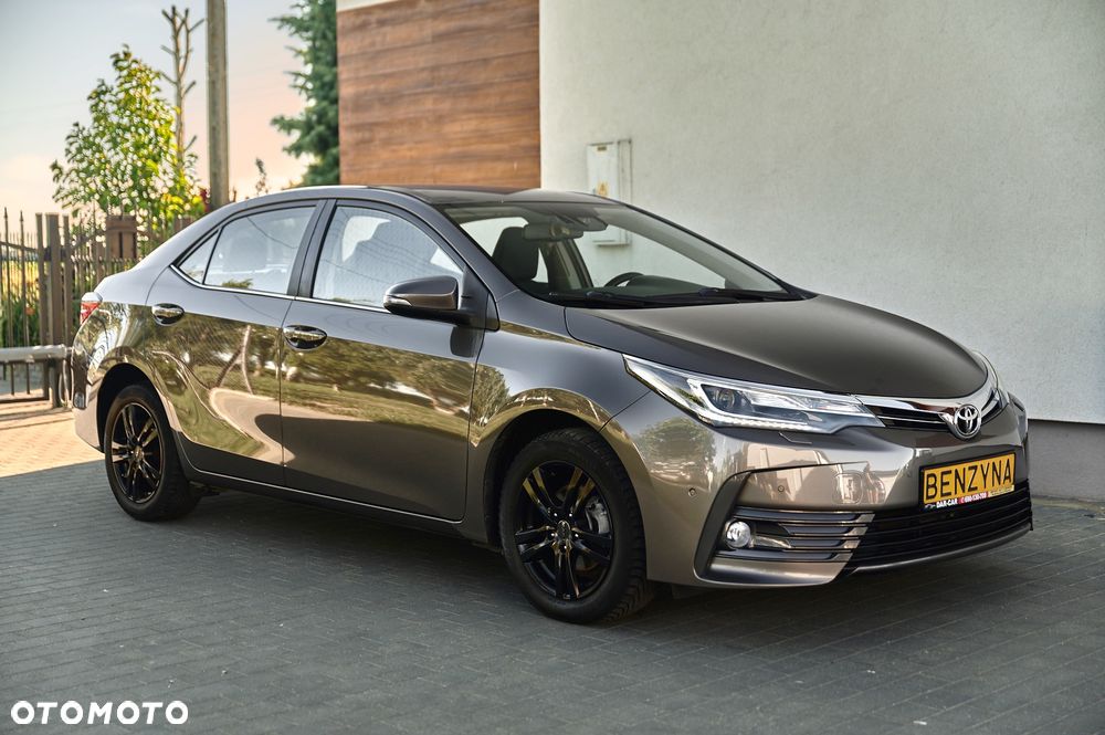 Toyota Corolla 1.6 Premium + - 14