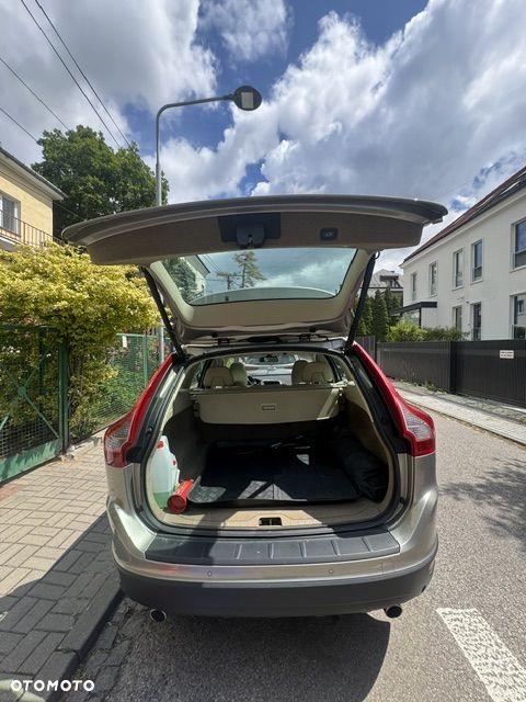 Volvo XC 60 2.4D AWD Momentum - 15
