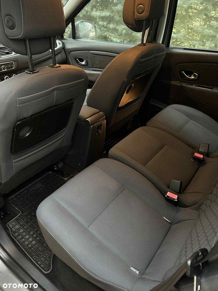 Renault Scenic - 9
