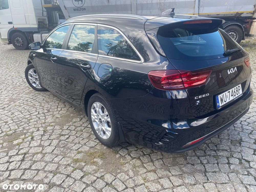 Kia Ceed 2022 photo 4