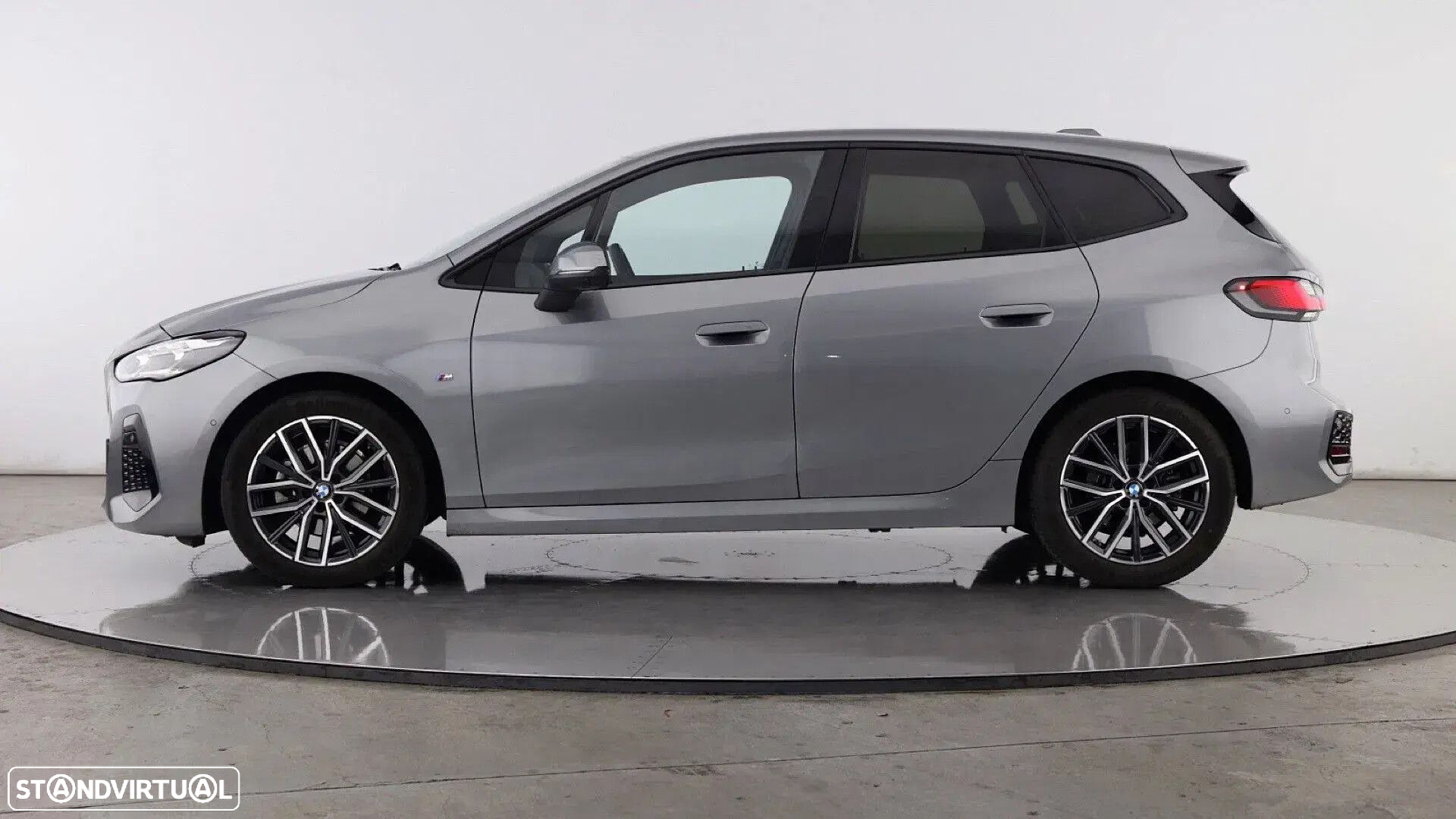 BMW 218 Active Tourer d Pack M Auto - 4