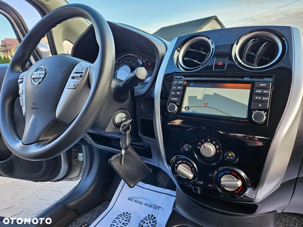 Nissan Note 1.2 Tekna EU6 - 19