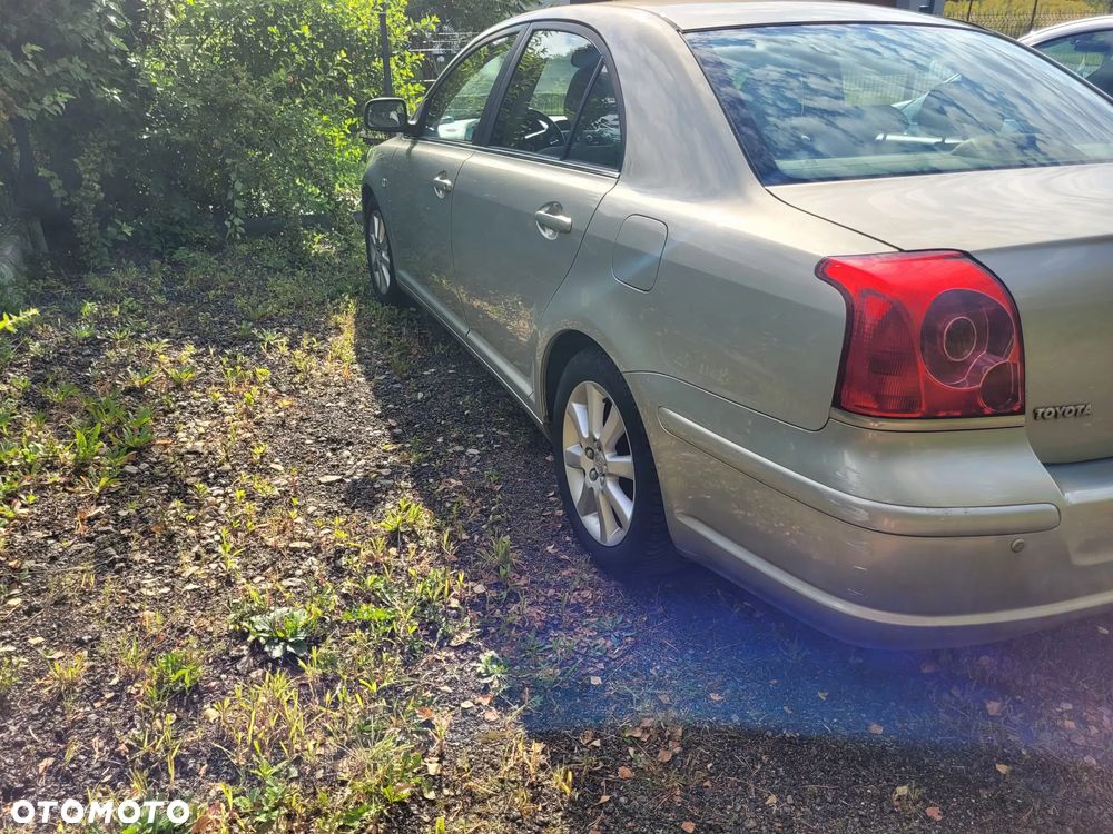 Toyota Avensis 2.0 VVT-i Sol - 6