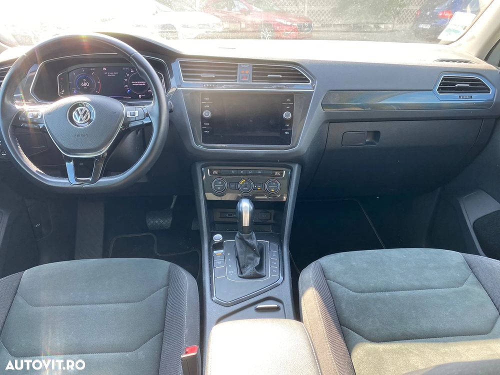 Volkswagen Tiguan - 7