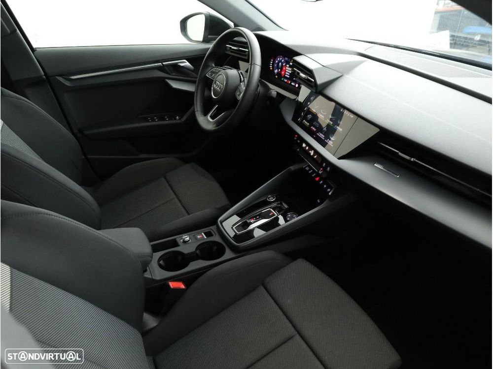 Audi A3 Sportback 30 TFSI Advanced S tronic - 14