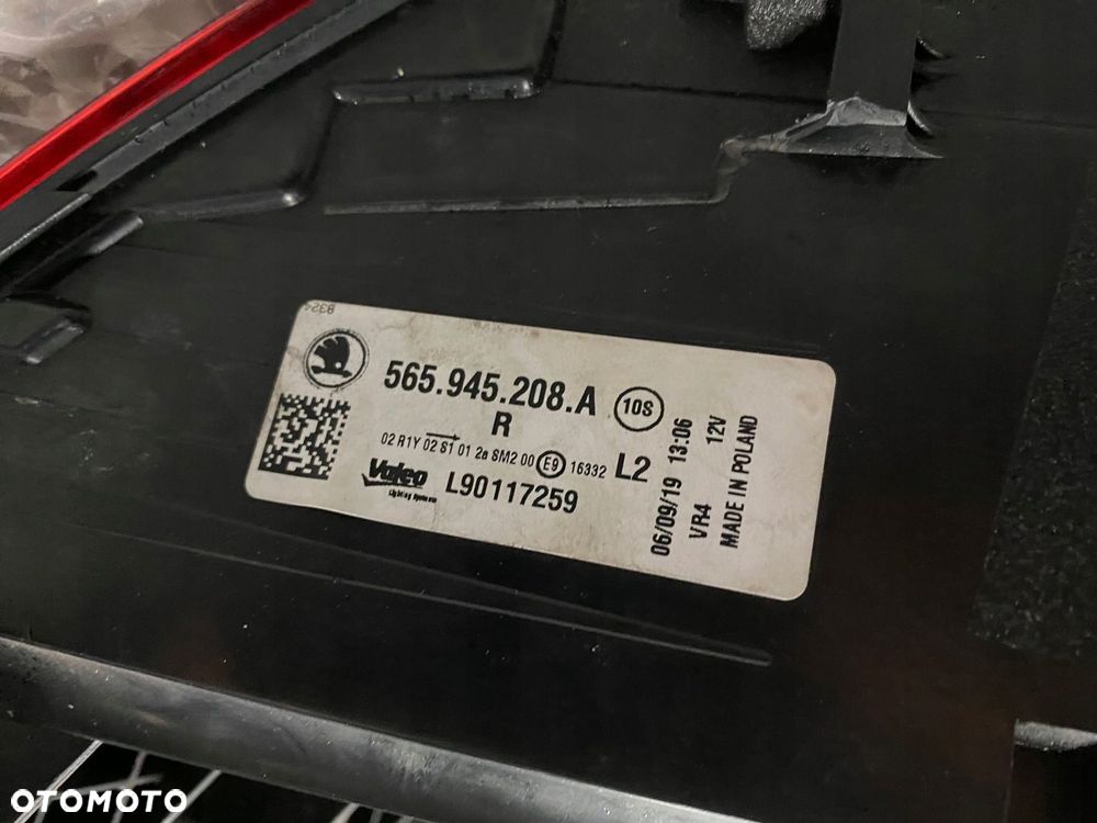 LAMPA TYŁ PRAWA LED SKODA KODIAQ 565945208A - 9