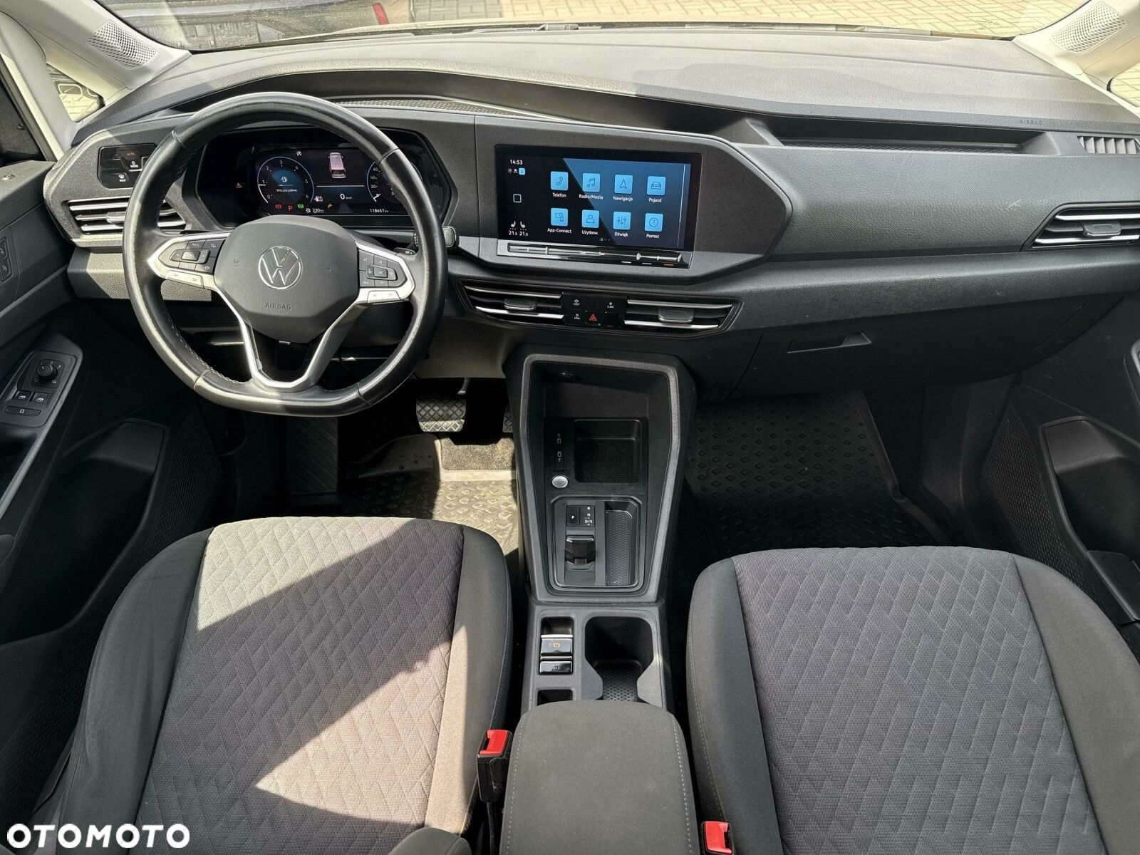Volkswagen Caddy - 11