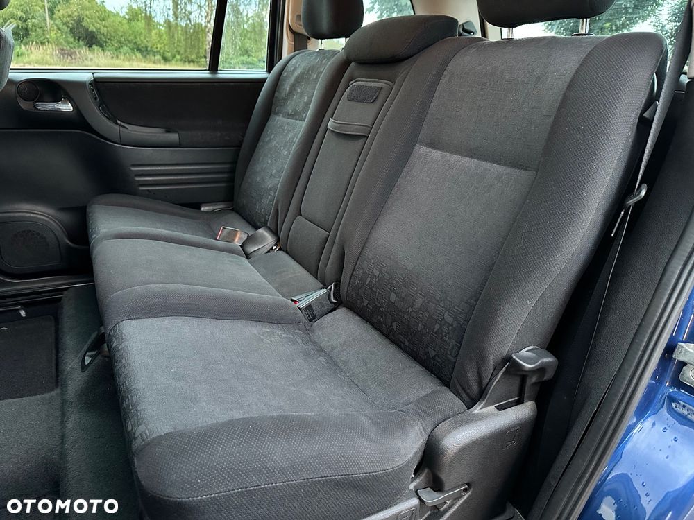 Opel Zafira 1.8 16V Elegance - 24