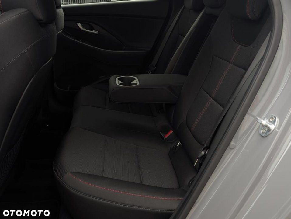 Hyundai i30 - 21