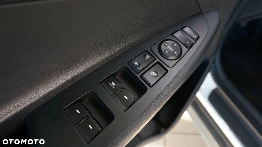 Hyundai Tucson 1.7 CRDI BlueDrive Comfort 2WD - 18