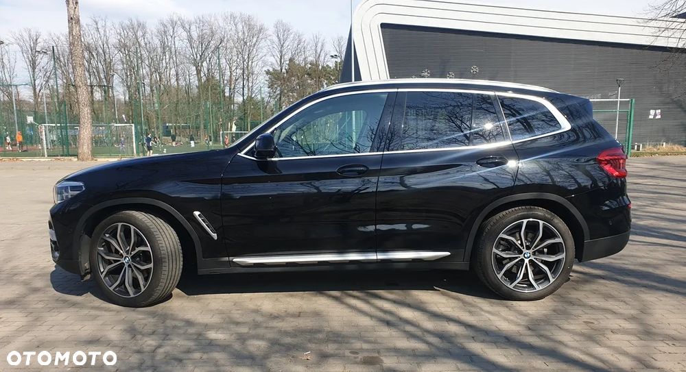 BMW X3 xDrive20d - 17