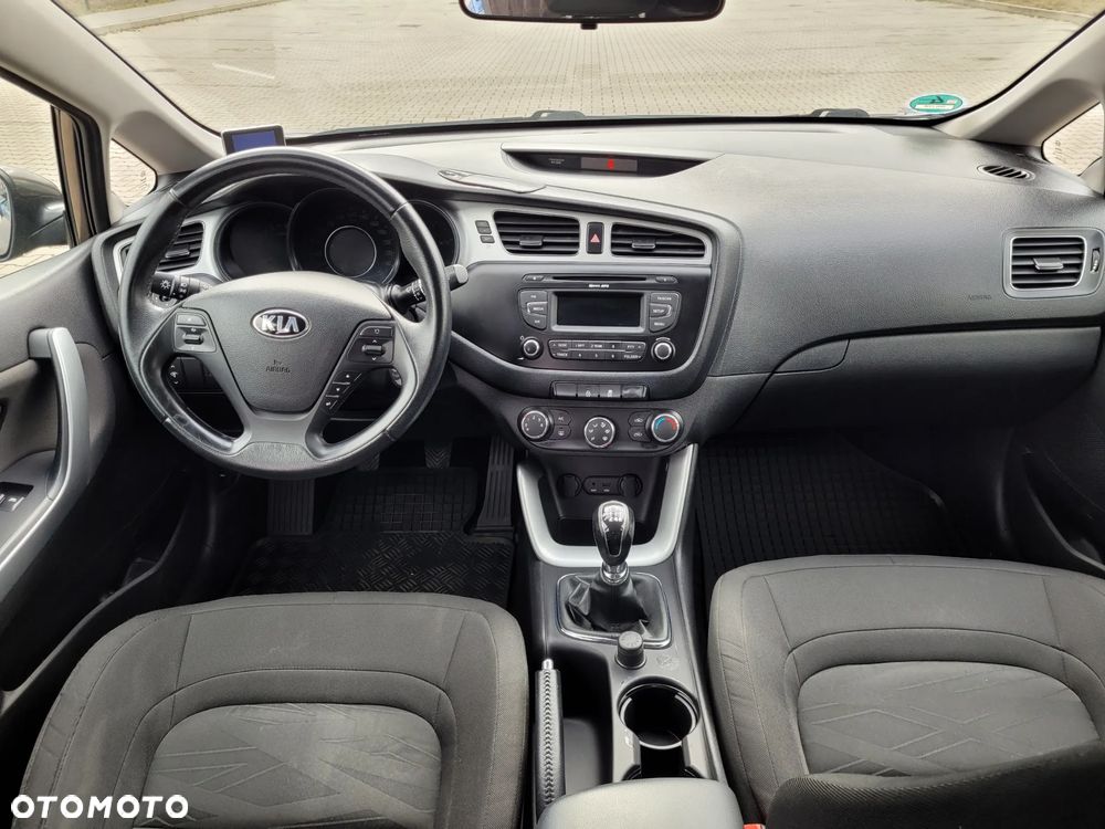 Kia Ceed 1.4 CVVT - 9