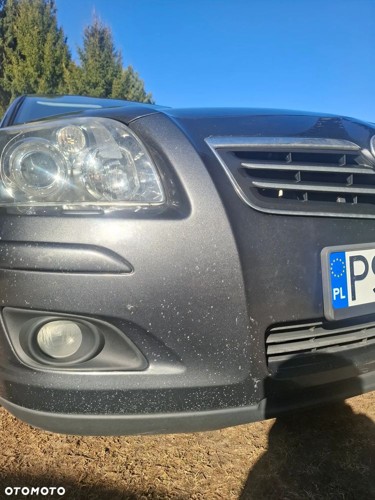 Toyota Avensis 2.2 D-4D Prestige - 26