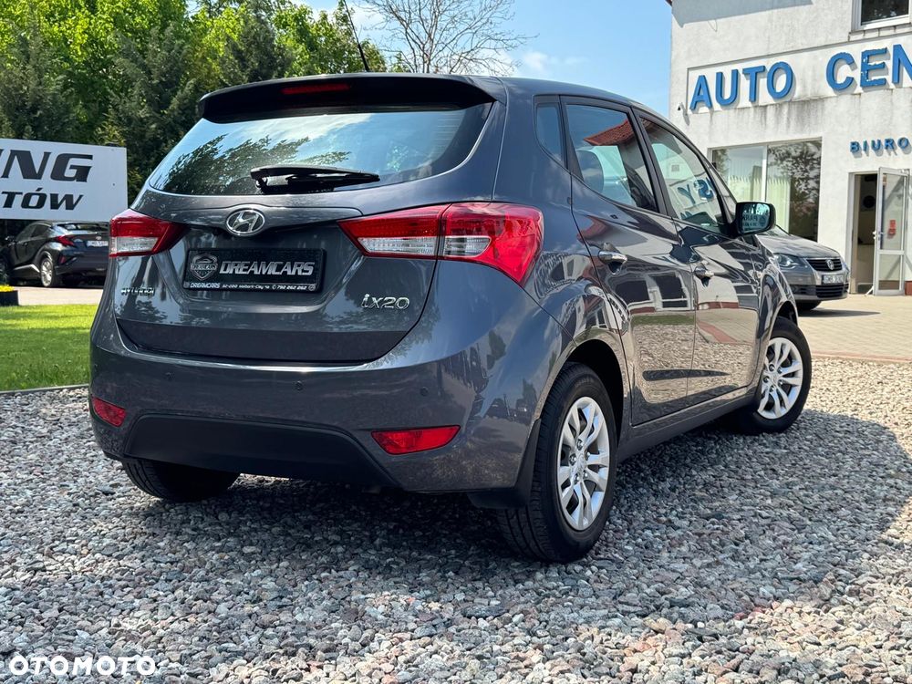 Hyundai ix20 - 7