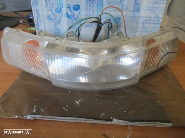 Farol Far1396 KYMCO SUPER CURTO 1980 50 CC             0P PRETO Original - 4