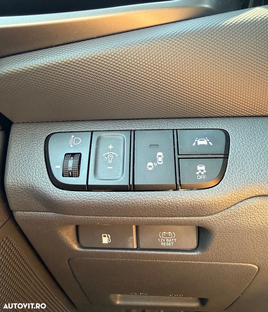 Hyundai IONIQ 141CP Exclusive - 6