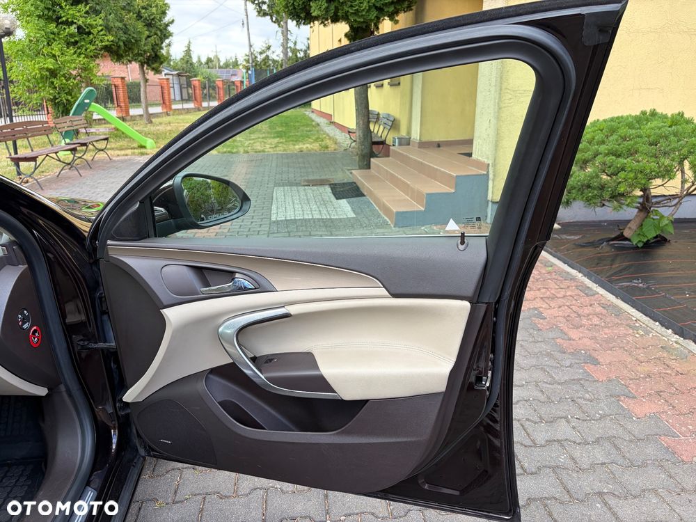 Opel Insignia 1.6 Turbo Cosmo - 31