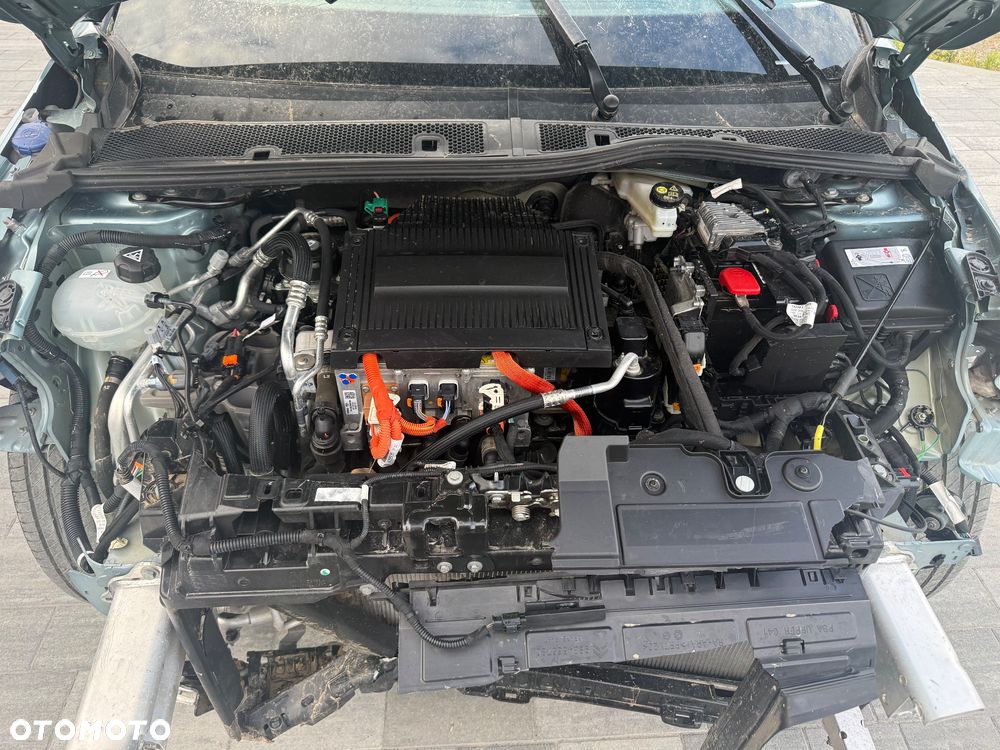 Citroën C4 EV136 50kWh Max - 6