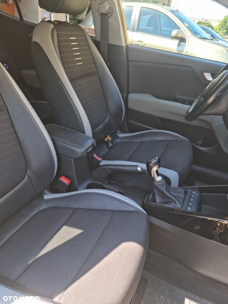 Kia Stonic 1.4 L - 8