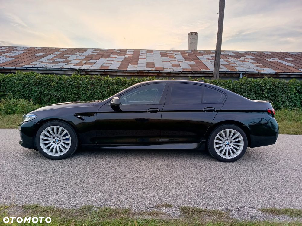 BMW Seria 5 ver-520d-touring - 6