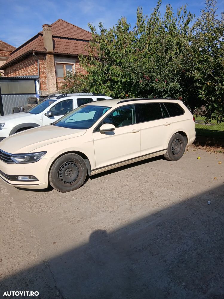 Volkswagen Passat Variant 2.0 TDI DSG Comfortline - 2