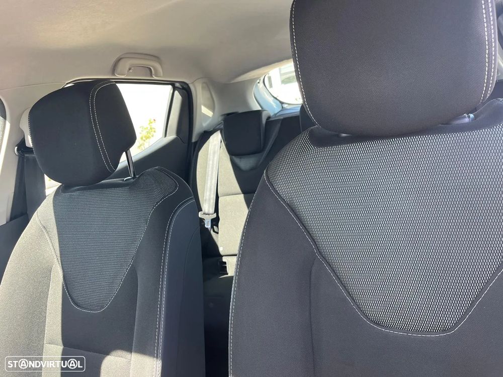 Renault Clio 1.5 dCi Zen - 6
