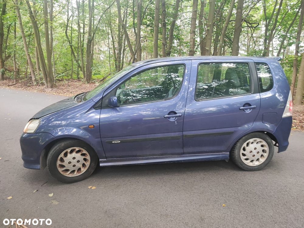 Toyota Yaris 1.3 Sol - 2