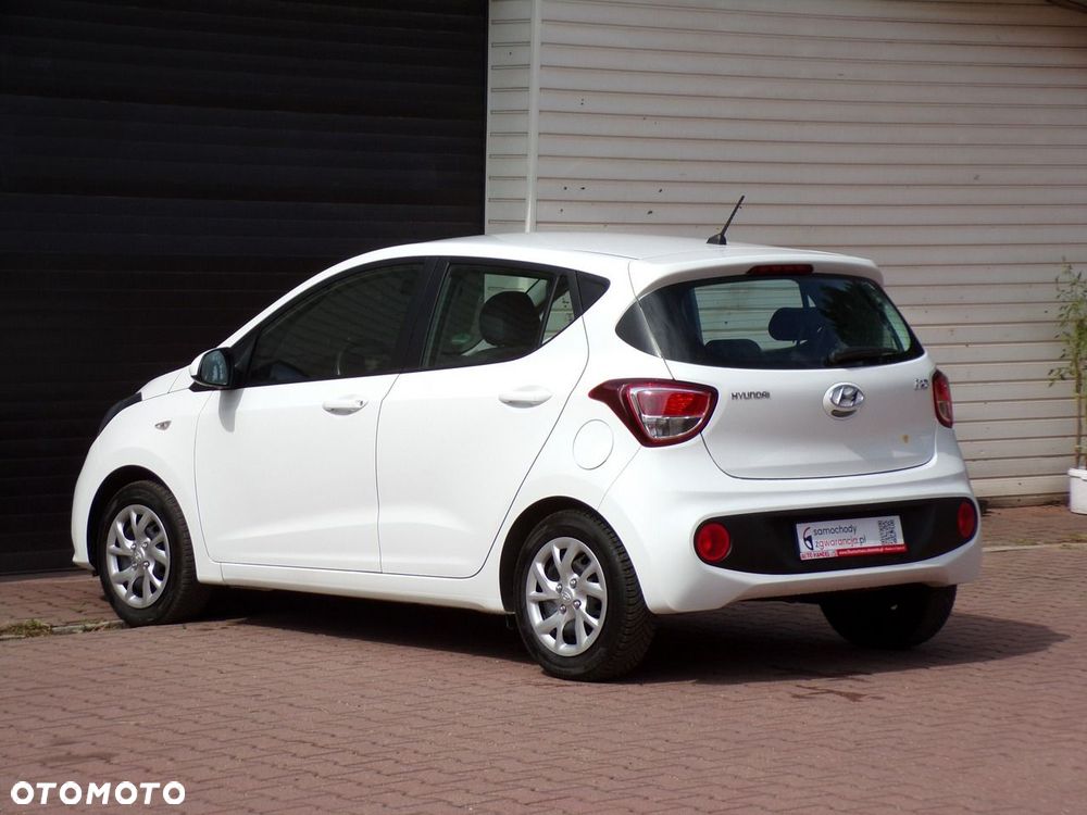 Hyundai i10 - 10