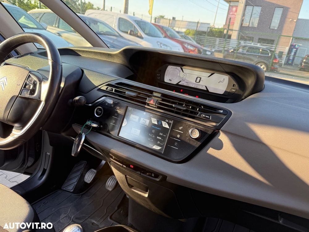 Citroën C4 Picasso 1.6 e-HDI Exclusive - 23