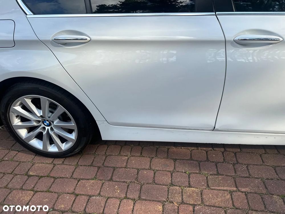 BMW Seria 5 530d xDrive Sport-Aut Modern Line - 9
