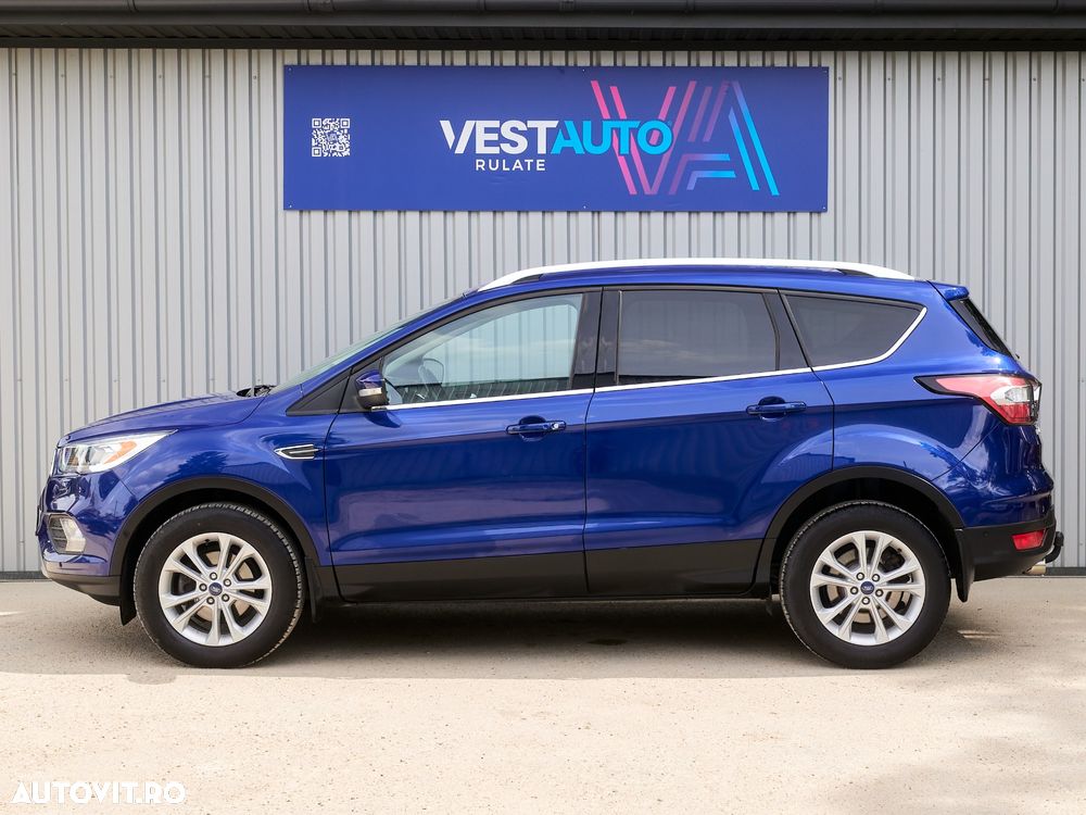 Ford Kuga 1.5 EcoBoost 2x4 Titanium - 9