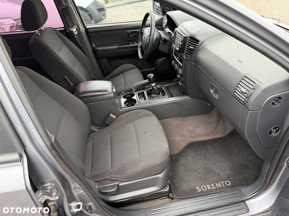 Kia Sorento 2.5 CRDi Expedition - 13