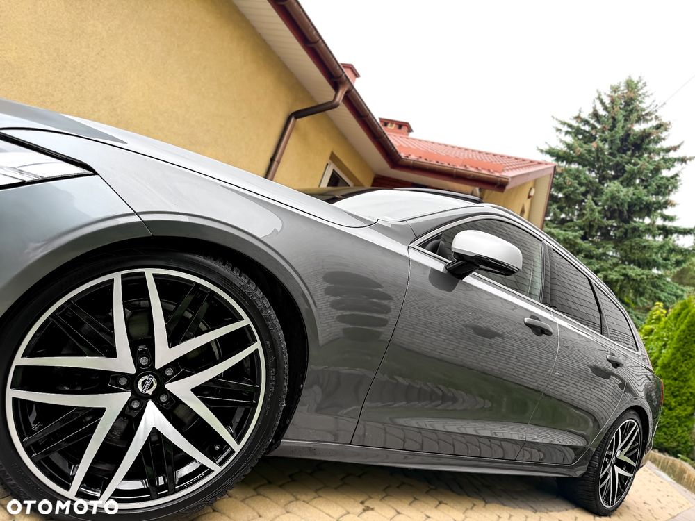 Volvo V90 D5 AWD Geartronic R Design - 4